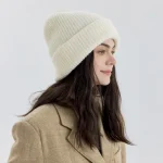 Wholesale Women Fashion Solid Color Double-Layer Thickened Knitted Hat - Image 7