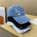 Wholesale Personalized Hole Iron Ring Hip-Hop Dancing Denim Baseball Cap